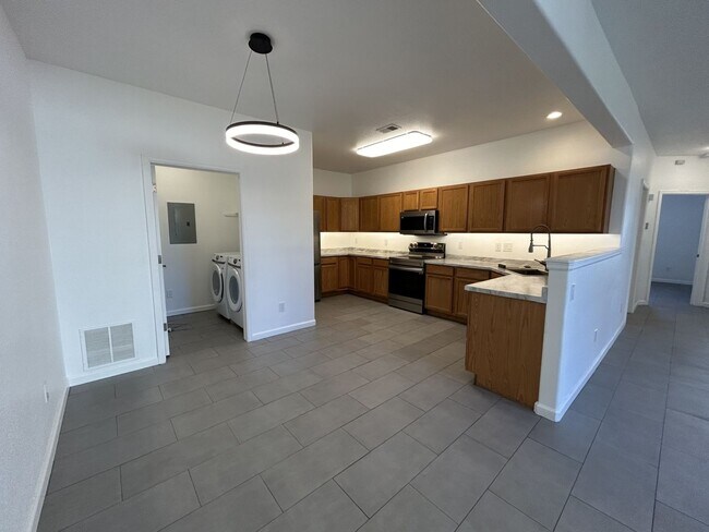 Foto del edificio - Step Into Style at This Renovated Greeley ...