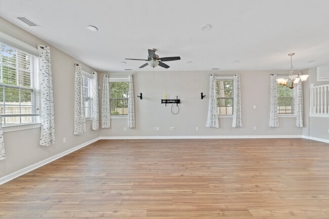 Foto del edificio - 4229 Kenton Ln