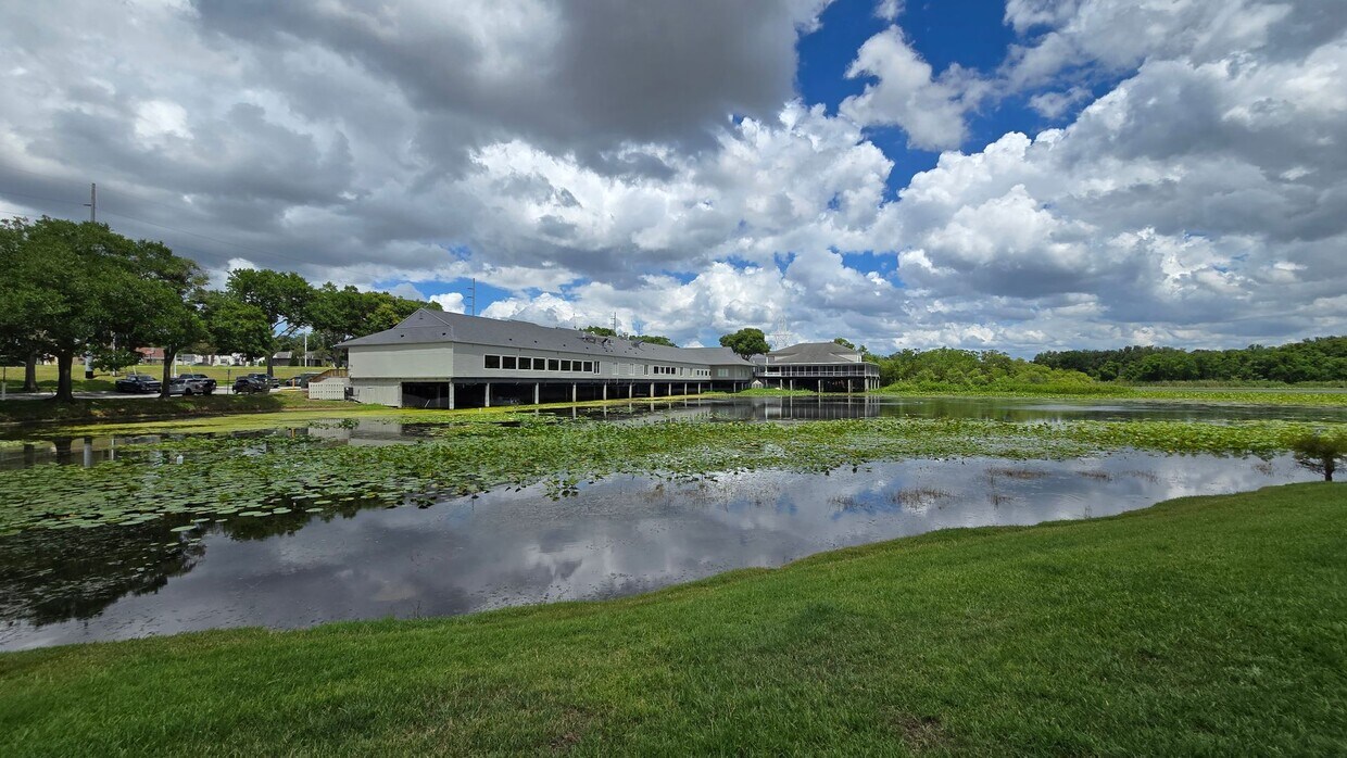 Foto principal - First Floor Lakefront Condo in Altamonte S...