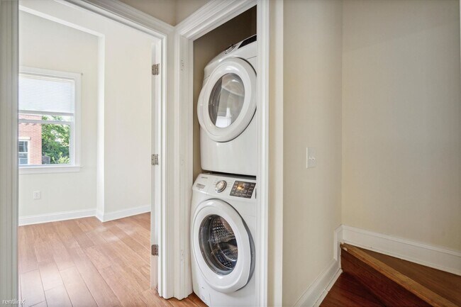 Building Photo - 4 br, 2 bath Duplex - 1714 FONTAIN ST Unit...