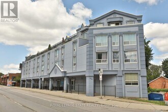 Building Photo - 400 York Blvd