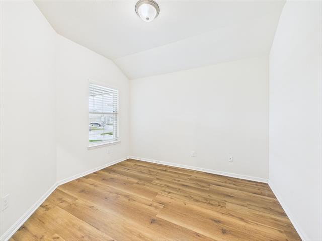 Foto del edificio - 9345 Herringbone Dr