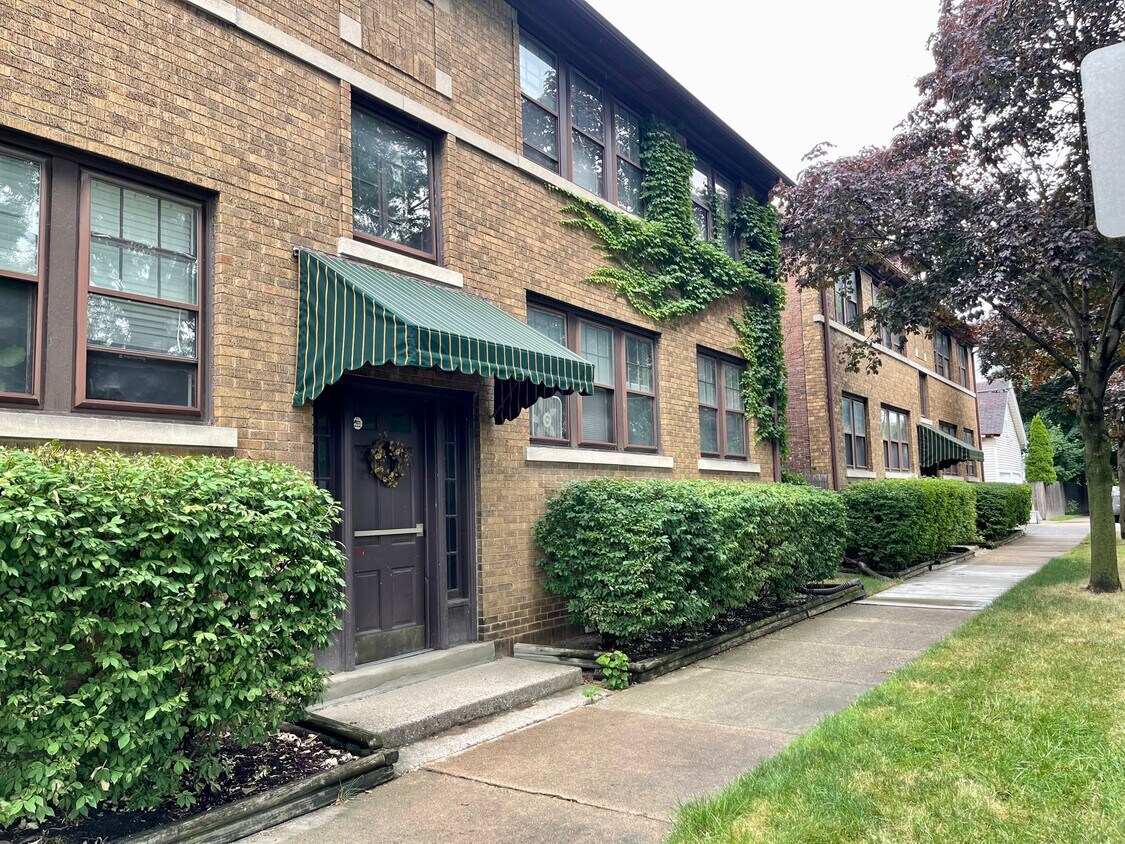 Foto del edificio - 15117 E Vernor Hwy