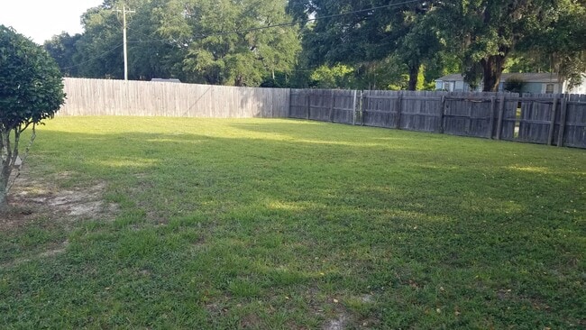 Building Photo - Charming 3BR/2BA Home Near Moody AFB – Large Backyard
