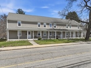 Building Photo - 146 Hecla St