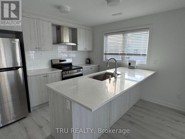 Building Photo - 956 Chapman Mills Dr