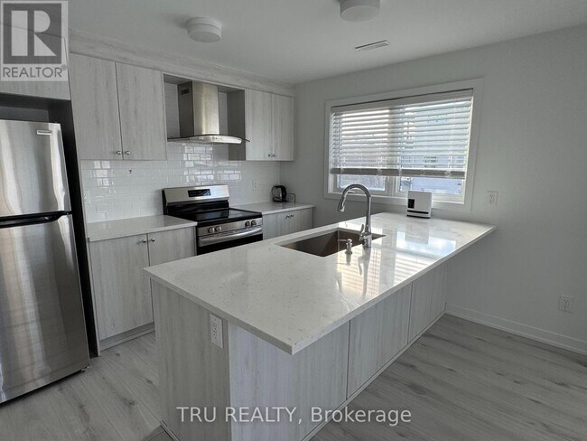 Photo du bâtiment - 956 Chapman Mills Dr