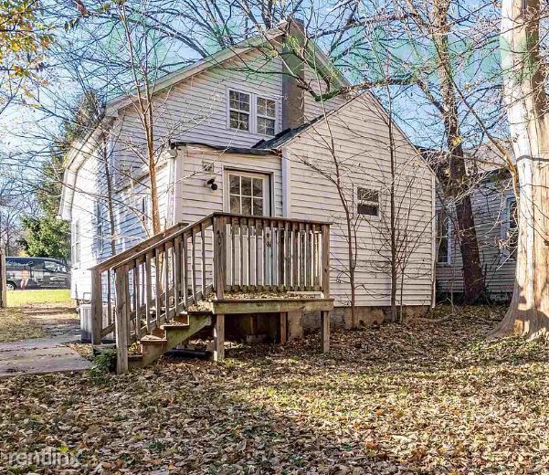 Building Photo - 3 br, 2 bath House - 2408 North Ellis Street