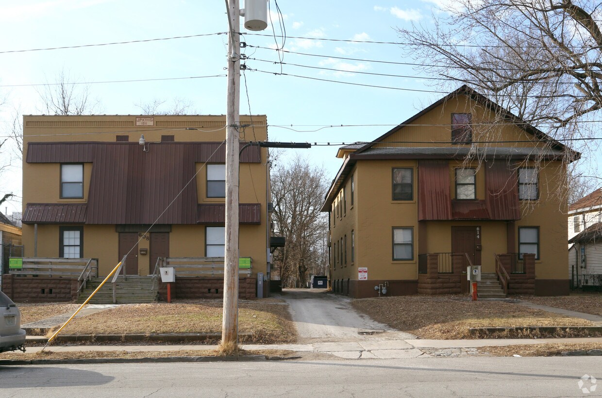 Building Photo - 608-614 Walnut St