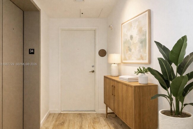 Foto del edificio - 650 NE 32nd St