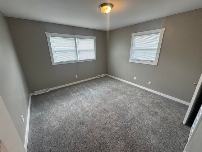 Building Photo - 820 Smith Way