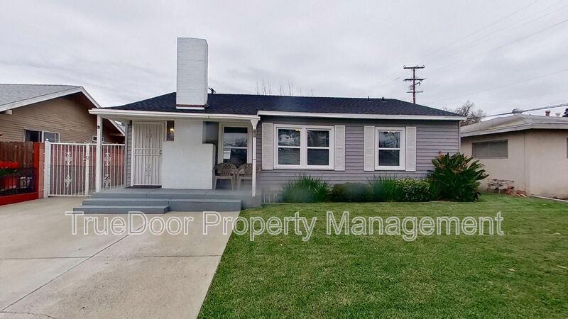 Foto principal - 329 E Stanford St