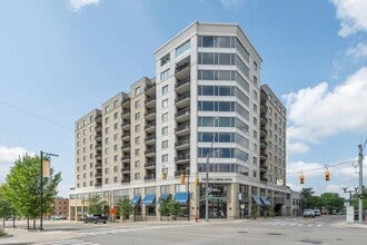 Building Photo - 111 N Ashley St