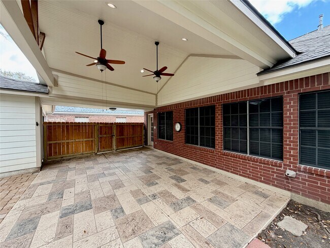 Building Photo - 3214 Explorer Cove