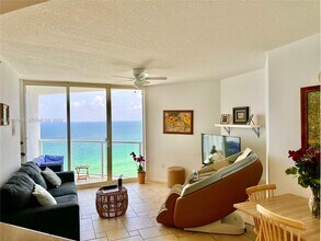 Building Photo - 16699 Collins Ave