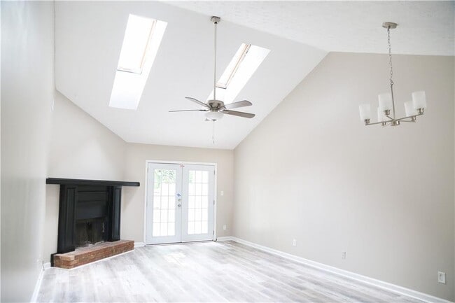 Building Photo - 5141 Farm Pl Dr NE