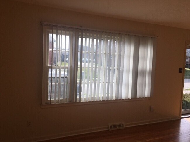 Foto del edificio - Deep Springs Duplex!  2 Bedrooms!              20260312