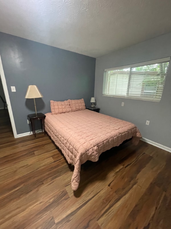 Building Photo - 4007 Aldington Dr