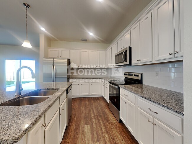 Building Photo - 5792 Hampton Creek Road