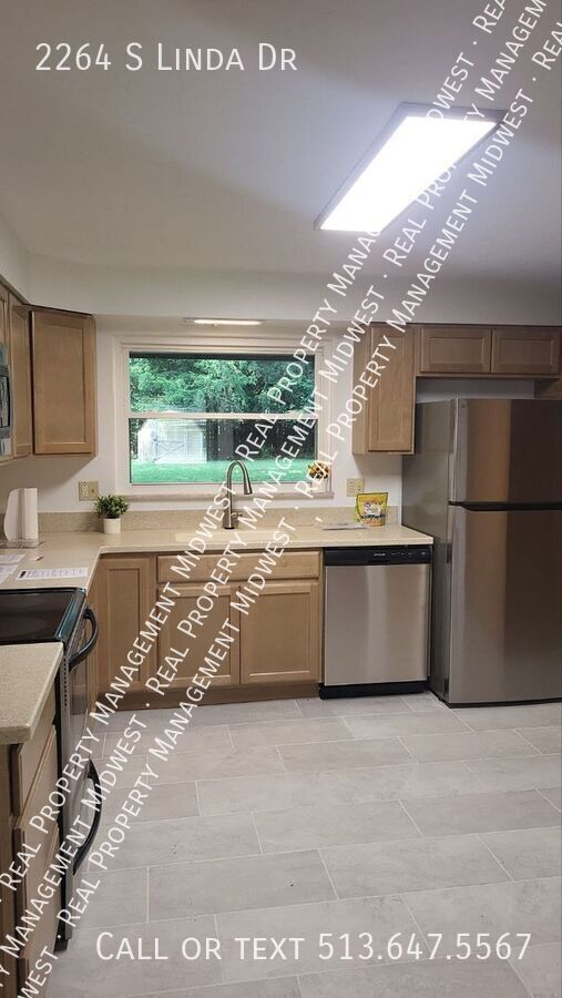 Foto del edificio - 2264 S Linda Dr