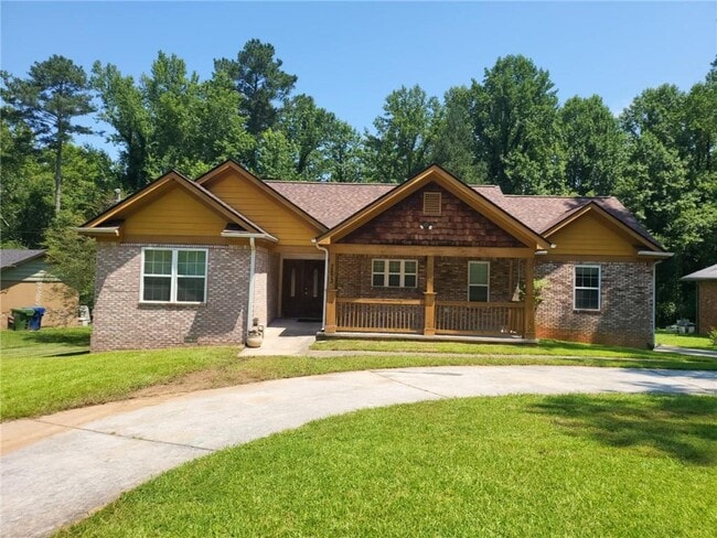 Building Photo - 3873 King Edward Trail SW