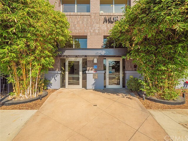 Foto del edificio - 629 Traction Ave