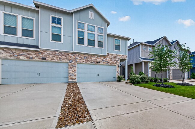 Foto del edificio - 5558 Amber Brook Ln