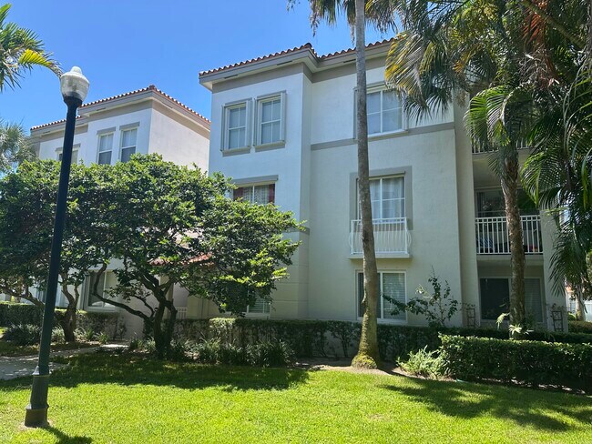 Foto del edificio - 11025 Legacy Blvd