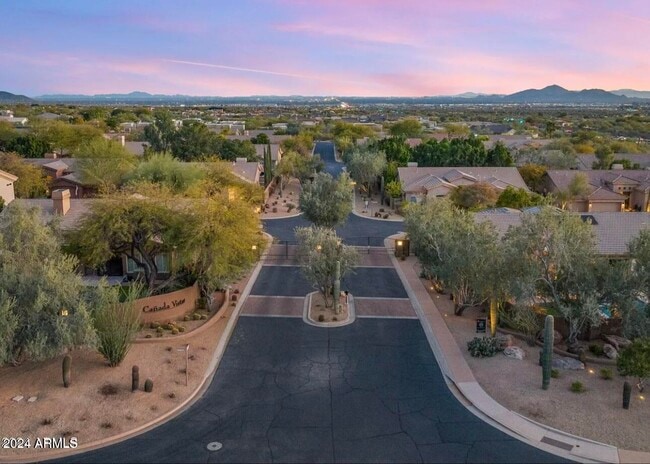 Building Photo - 8919 E Cll Del Palo Verde