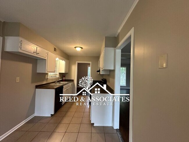 Foto del edificio - Charming Raleigh Home