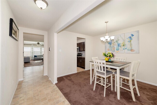 Foto del edificio - 2384 Elm Crossing Trail