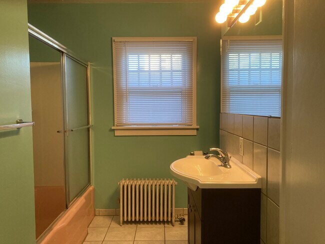 Foto del edificio - 910 13th St