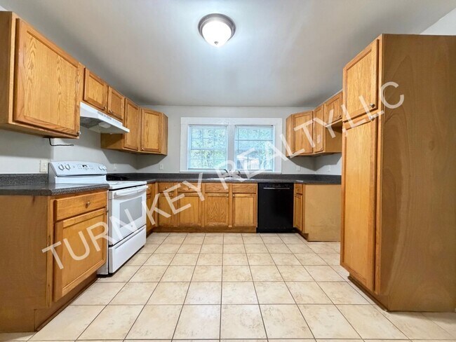 Building Photo - 511 Tupelo Way