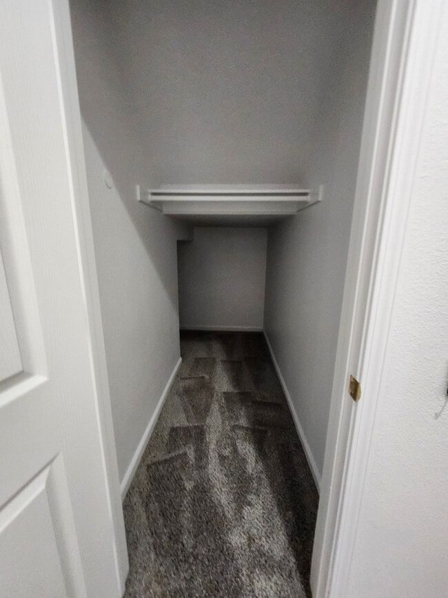 Building Photo - Beautiful Yuba City Home