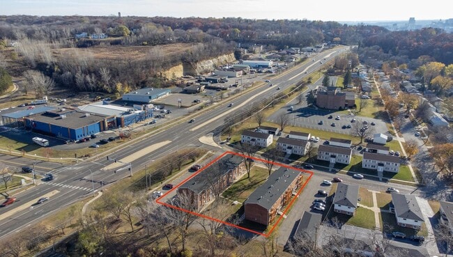 Foto del edificio - 2 Bed 1.5 Bath Apartment for rent!