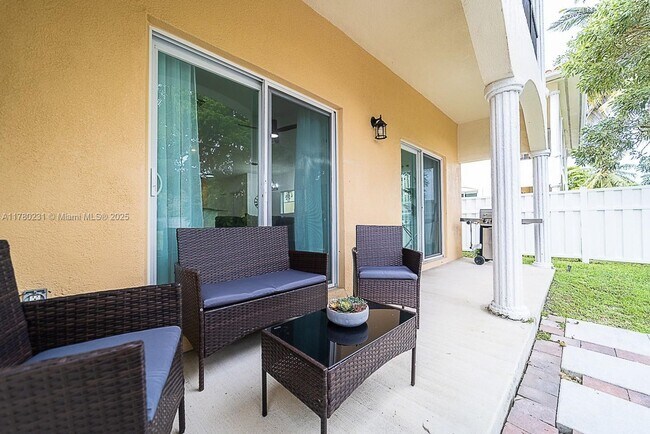 Foto del edificio - 3466 NW 17th Terrace