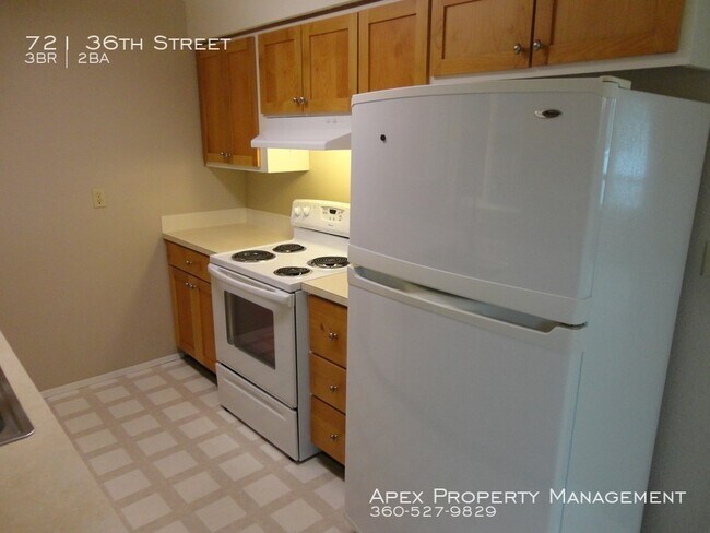 Building Photo - 721 36th Street