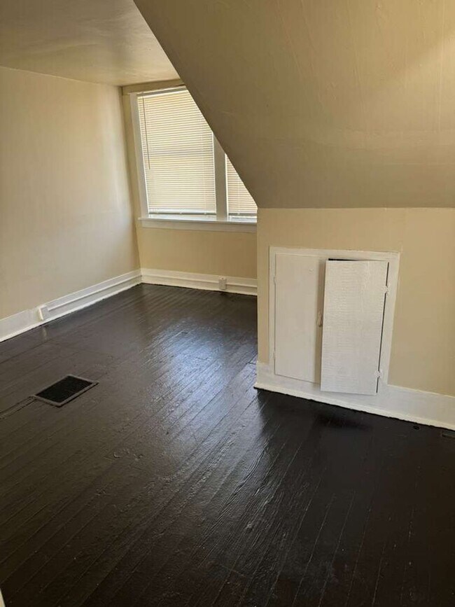 Foto del edificio - Spacious 2 Bedroom Home for Rent – Updated & Move-In Ready!