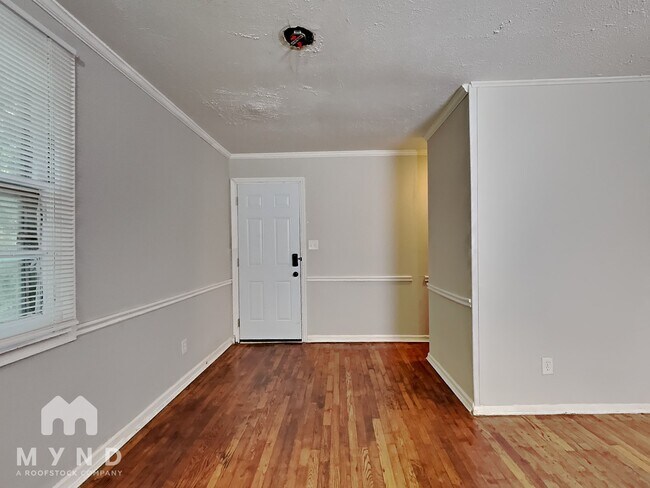 Foto del edificio - 3344 Ruby H Harper Blvd SE