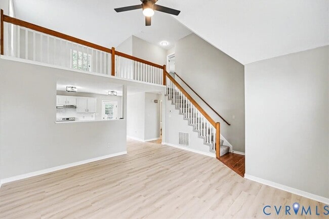 Foto del edificio - 10017 Chartwood Ct