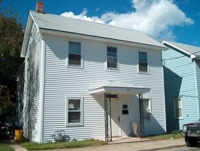 Building Photo - 325 E Orange St