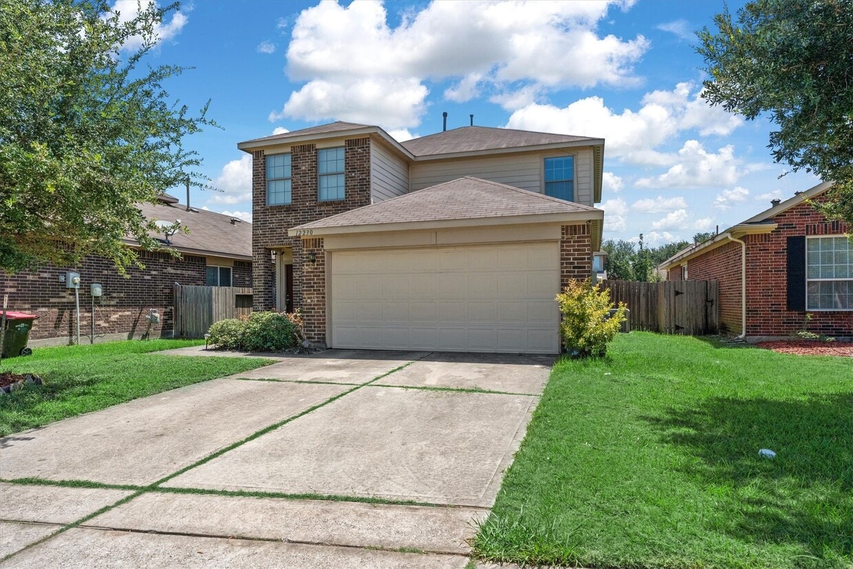 Primary Photo - 12230 Turchin Dr
