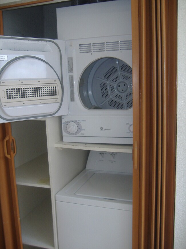 6266 Joaquin Murieta Ave Unit E, Newark, CA 94560 Condo for Rent in