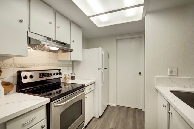 Foto del edificio - 14555 NE 32nd St