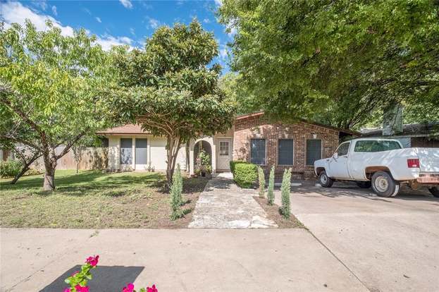 Foto del edificio - 9706 Cottle Dr