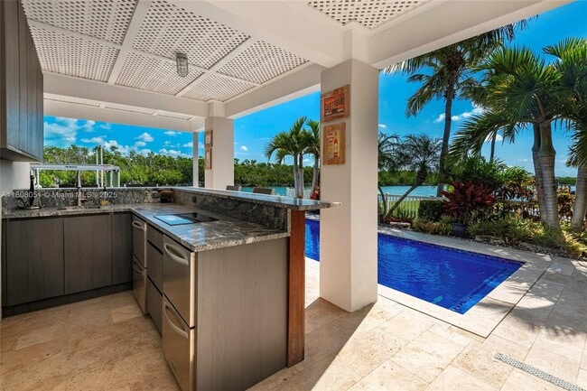 Building Photo - 195 Kahiki Dr