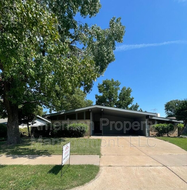 Building Photo - 7217 E 55th Pl