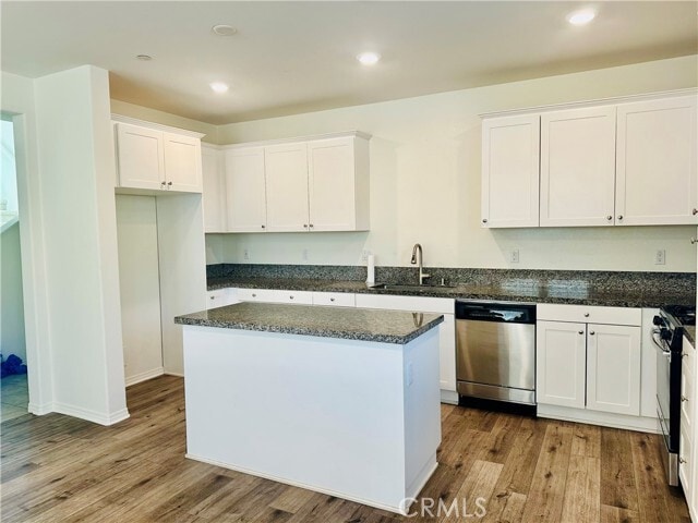 Building Photo - 6014 Sendero Ave