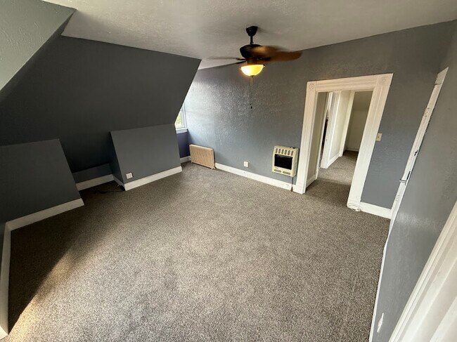 Living Room with plenty of natural light - 3859 Brownsville Rd