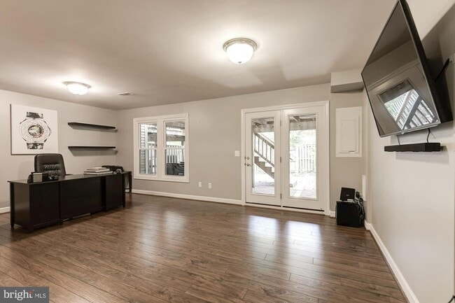 Building Photo - 20964 Promontory Square